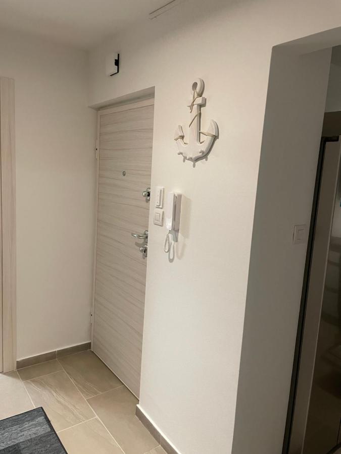 Apartment Tomy 里耶卡 外观 照片